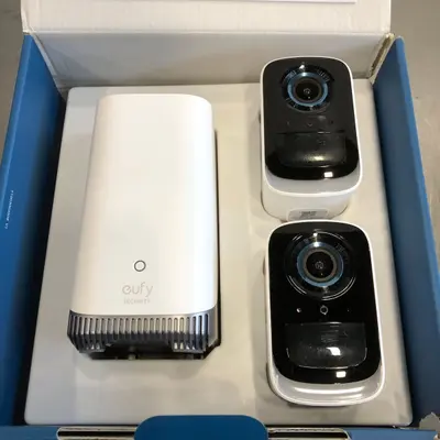 eufy S300 eufyCam 3C 4K Outdoor Camera Wireless Spotlight Night Vision 2-Cam Kit - Thumbnail 2