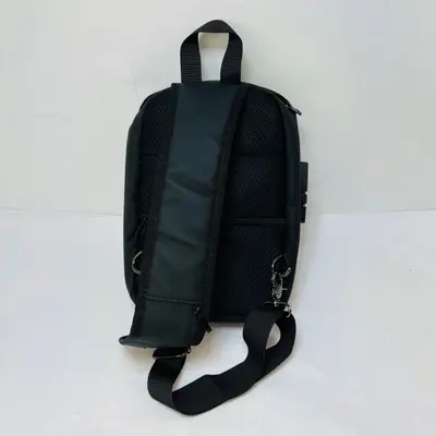 EV Smart Power Pack Anti-Theft Travel Bag w/ TSA Lock & USB Port - Thumbnail 5