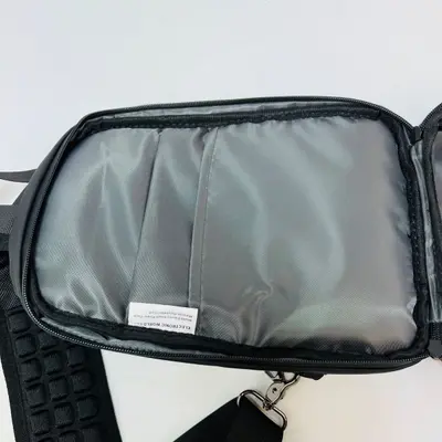 EV Smart Power Pack Anti-Theft Travel Bag w/ TSA Lock & USB Port - Thumbnail 8