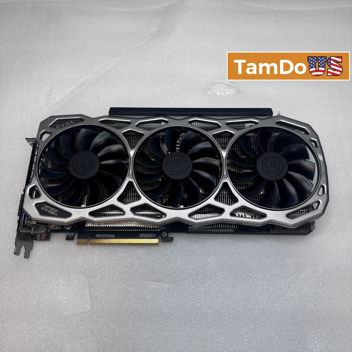 EVGA GeForce GTX 1080 Ti FTW3 GAMING 11GB GDDR5X Graphics Card 11G-P4-6696-KR - Photo 1 - Real photo at TamDo.us