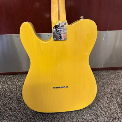 Fender American Professional II Telecaster Maple Fingerboard Electric Guitar - Thumbnail 5