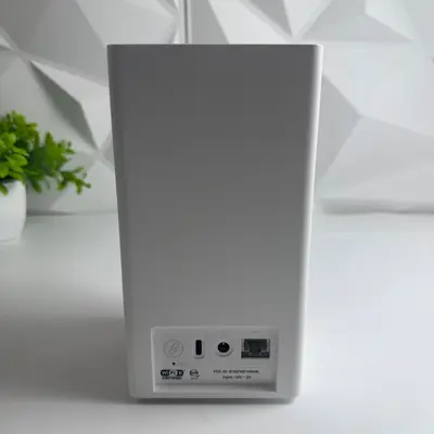 Foxconn FWF100V5L 5G Home Internet Gateway Router WiFi 6 4G LTE Gigabit Ethernet - Thumbnail 2