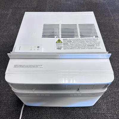 Frigidaire 550-sq ft Window Air Conditioner with Remote (115-Volt, 12000-BTU) Wi-Fi enabled - Thumbnail 5