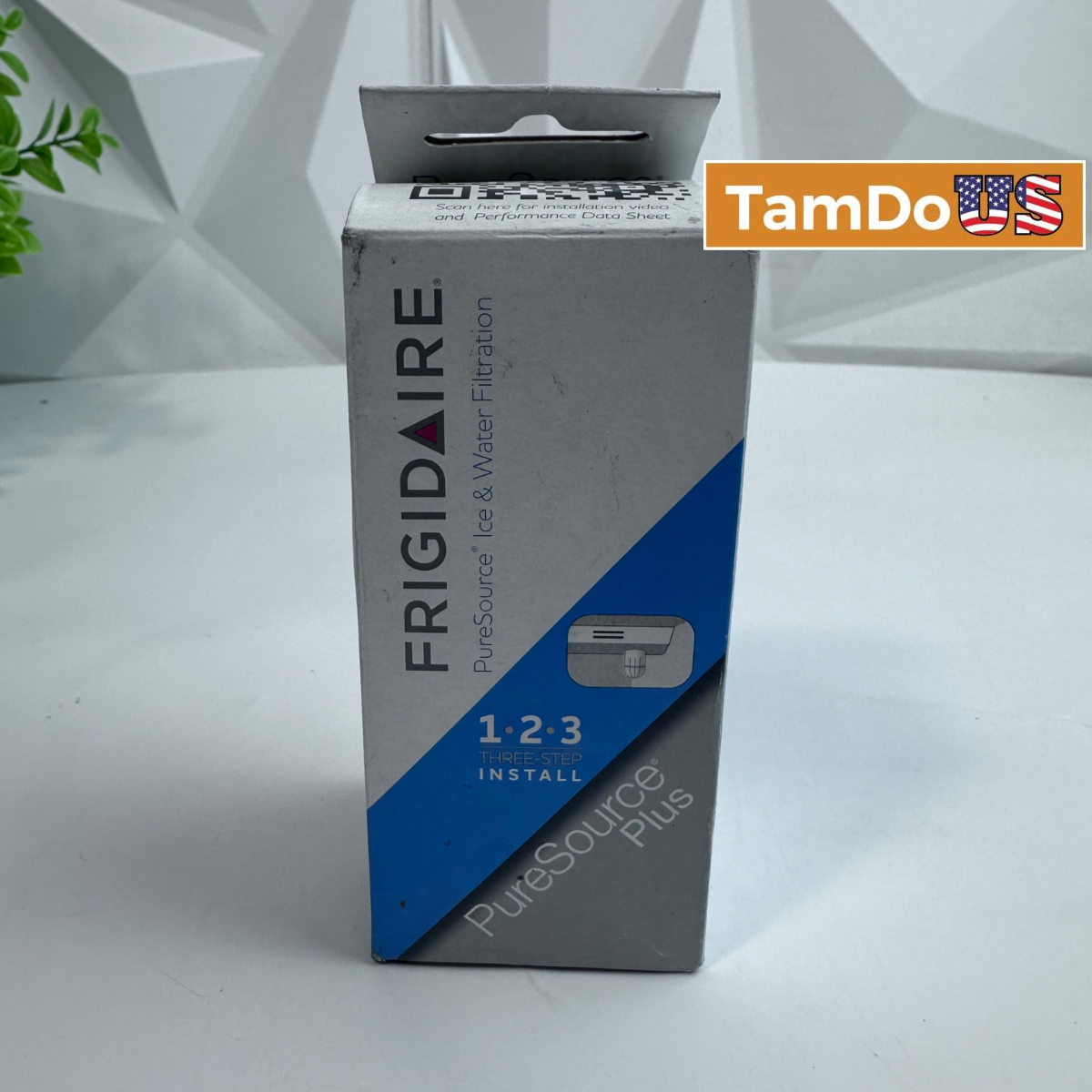 Frigidaire PureSource Plus WFCB Refrigerator Ice & Water Filter - Photo 1 - Real photo at TamDo.us