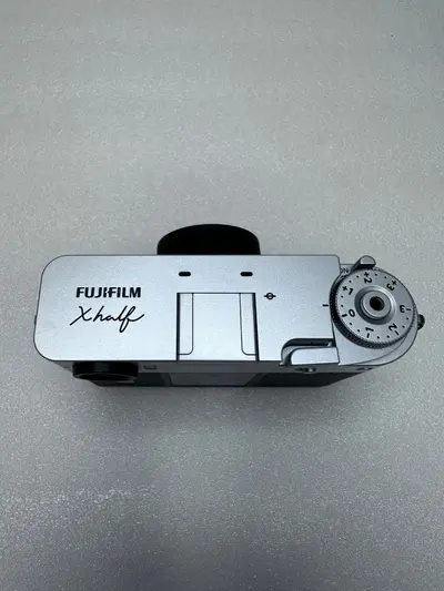Fujifilm - X half Premium Compact Digital Camera - Silver - Thumbnail 4