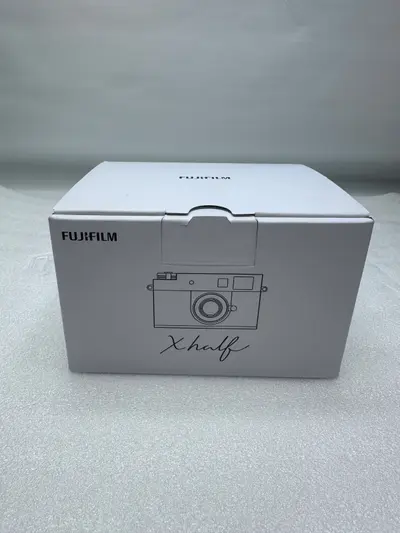 Fujifilm - X half Premium Compact Digital Camera - Silver - Thumbnail 9