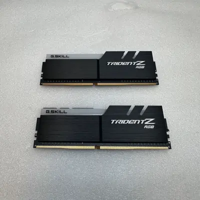 G.SKILL Trident Z RGB 16GB 2x8GB DDR4 3200MHz CL16 Desktop RAM - Thumbnail 3