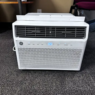 GE 10000 BTU Window Air Conditioner Unit 115V Fits 450 Sq Ft Room 10.9 CEER R32 - Thumbnail 8