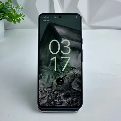 Google Pixel 8 | 128GB | Grey | Unlocked - Thumbnail 2