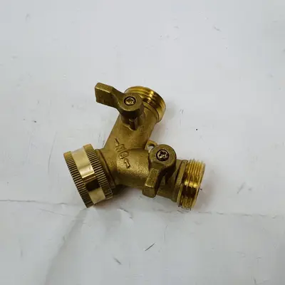 Heavy Duty Brass Y-Splitter Hose Connector with Dual Shut-Off Valves - Thumbnail 3