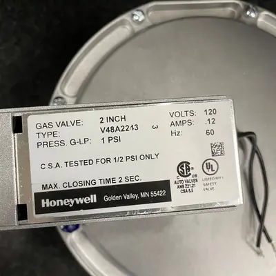 Honeywell V48A 2243 Diaphragm Gas Valve 120V 2" NPT - Thumbnail 3