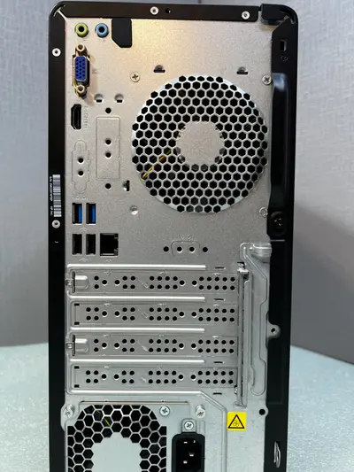 HP Desktop M01-F1214, AMD Ryzen 3 4300G, 8GB RAM, 256GB SSD - Thumbnail 10