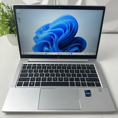 HP EliteBook 630 G10 Laptop, 13.3" FHD, i7-1365U, 32GB, 256GB SSD - Thumbnail 10