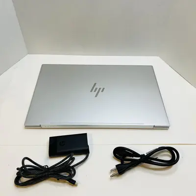 HP ENVY Laptop 17-cr0013dx,17.3-inch FHD Touch, i7-1260P, 12GB, 512GB SSD - Thumbnail 2