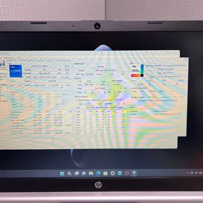 HP Laptop 15-dy2172wm, 15.6-inch FHD, i7-1165G7, 8GB, 512GB SSD - Thumbnail 7