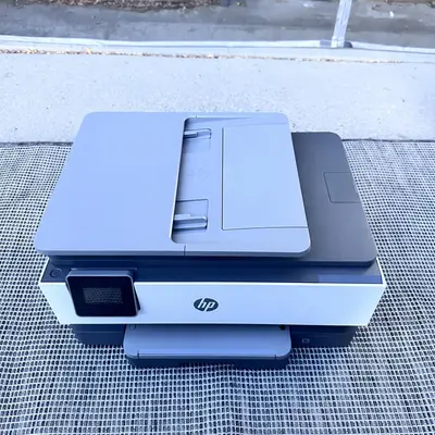 HP OfficeJet 8015e Wireless All-in-One Color Inkjet Printer - Thumbnail 2