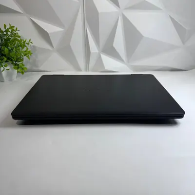 HP OMEN 16" FHD+ 144Hz Gaming Laptop, Ryzen 9 8940HX, 32GB, 1TB SSD, RTX 5060 - Thumbnail 6
