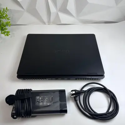 HP OMEN 16" FHD+ 144Hz Gaming Laptop, Ryzen 9 8940HX, 32GB, 1TB SSD, RTX 5060 - Thumbnail 9