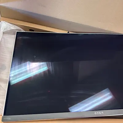 HP OMEN 32 OLED Gaming Monitor - 4K UHD 3840x2160, 240Hz, 0.03ms, HDR - Thumbnail 7