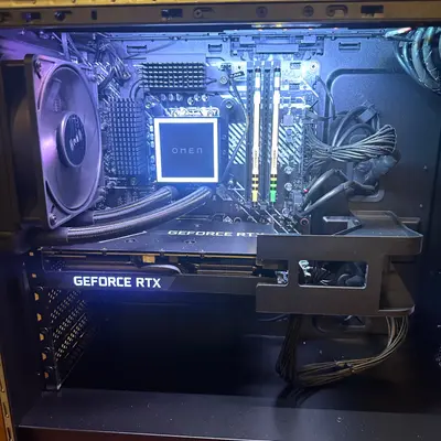 HP OMEN 40L Gaming Desktop, i7-12700KF, 16GB DDR4, 1TB SSD, RTX 3060 Ti 8GB - Thumbnail 5
