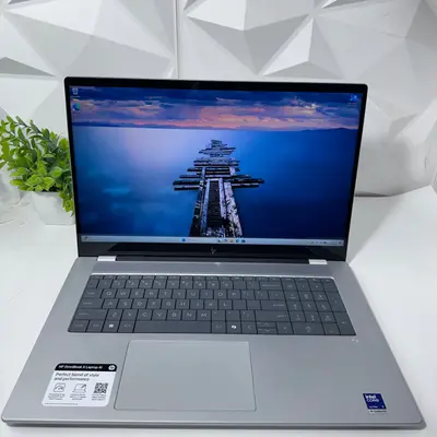 HP OmniBook X 17.3" FHD Touch Laptop, Core Ultra 7 256V, 16GB LPDDR5, 512GB SSD - Thumbnail 9