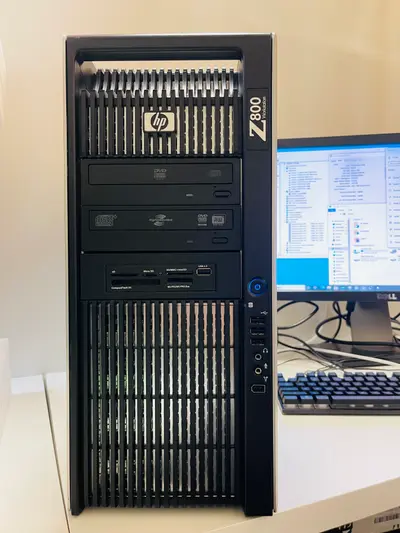 HP Z800 Workstation Desktop, Intel Xeon E5606, 24GB, Quadro 4000 - Thumbnail 3