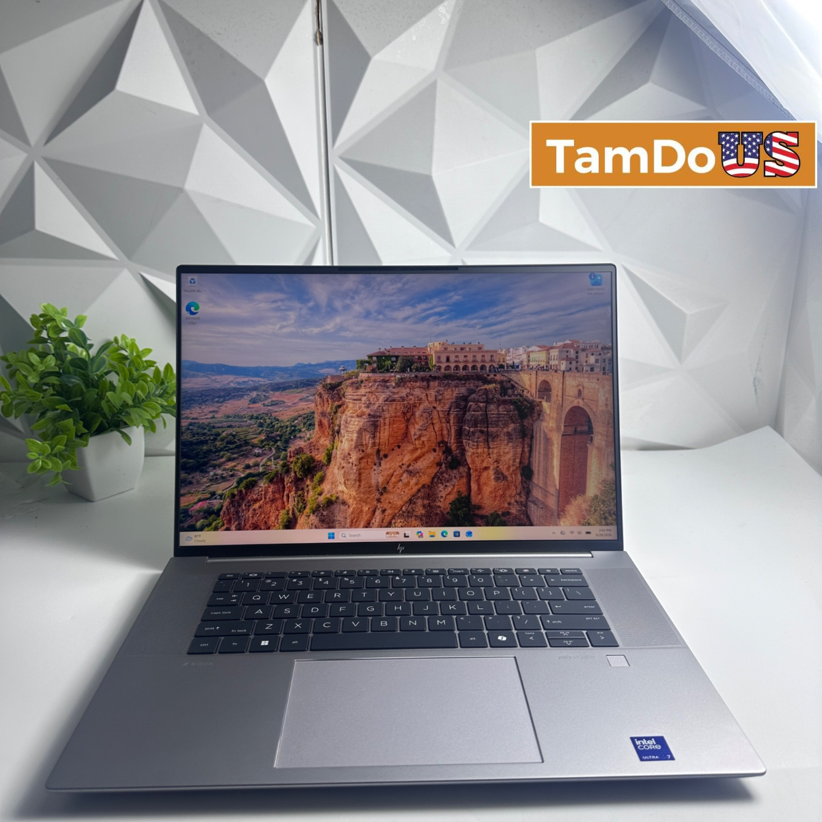 HP ZBook Studio 16 G11 16" 4K 120Hz, Ultra 7 165H, 64GB, 2TB RTX, 3000 Ada - Photo 1 - Real photo at TamDo.us