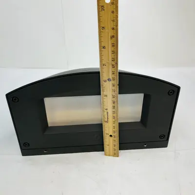 Hubbell Outdoor LED Step Light Wall Mount Fixture 120V Black Curved Design - Thumbnail 3