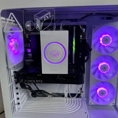 iBUYPOWER Gaming Desktop, Ryzen 7 8700F, 16GB DDR5, 1TB SSD, RTX 5060 8GB - Thumbnail 3