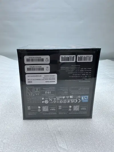 Insta360 - GO Ultra Action Camera - Black - Thumbnail 2