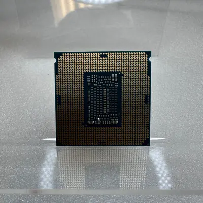 Intel Core i7-8700K 3.70GHz 6-Core LGA1151 Processor SR3QR L808D868 CPU - Thumbnail 2