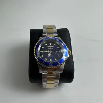 Invicta $495 Pro Diver Men's Watch 40mm, Blue Dial Two Tone Stainless (26972) - Thumbnail 8