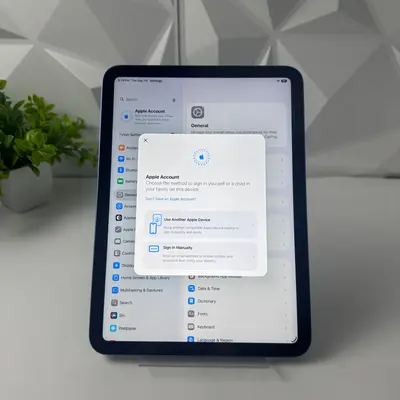 iPad (10th generation) Wi-Fi Only, 64GB, Blue - Thumbnail 5
