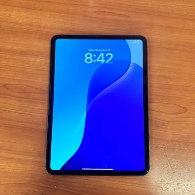 iPad Pro 11-inch (M4) Wi-Fi + Cellular | 256GB | Space Gray - Thumbnail 3