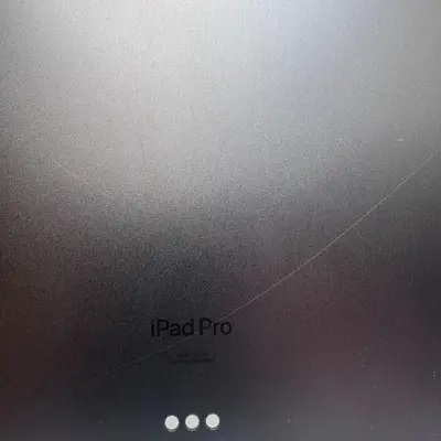 iPad Pro 13-inch (M4) Wi-Fi Only | 256GB | Space Black - Thumbnail 7