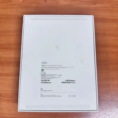 iPad Pro 13-inch (M5) Wi-Fi + Cellular | 256GB | Space Gray - Thumbnail 8