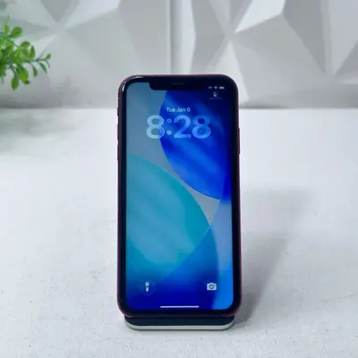 iPhone 11 | 64GB | Red | Unlocked - Thumbnail 4