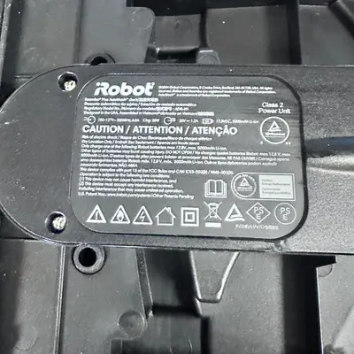 iRobot Roomba Combo Plus 405 Robot Vacuum & Mop RCF-Y1 with Auto-Empty Dock - Thumbnail 8