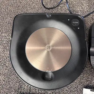 iRobot Roomba s9+ Robot Vacuum with Clean Base Automatic Dirt Disposal ADB-N1 - Thumbnail 4