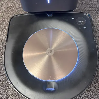 iRobot Roomba s9+ Robot Vacuum with Clean Base Automatic Dirt Disposal ADB-N1 - Thumbnail 6