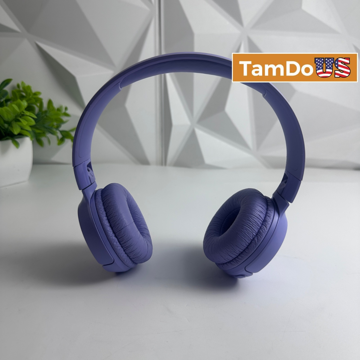 JBL Tune 520BT Wireless On-Ear Headphones Pure Bass Sound Bluetooth 5.3 Purple - Photo 1 - Real photo at TamDo.us
