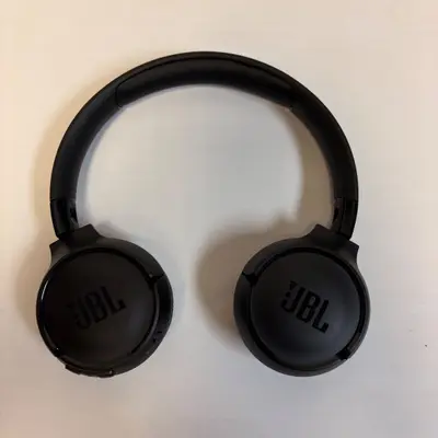 JBL Wireless Over-Ear Headphones Black | Bluetooth Stereo Headset Deep Bass - Thumbnail 2