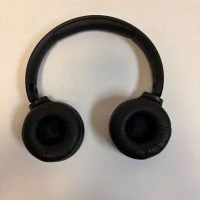 JBL Wireless Over-Ear Headphones Black | Bluetooth Stereo Headset Deep Bass - Thumbnail 3