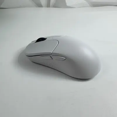 Keychron M3 Mini Wireless Mouse 26000 DPI 1000Hz 55g Ultra Lightweight White Box - Thumbnail 4