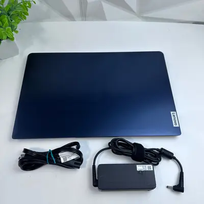 Lenovo IdeaPad 1 15 Laptop, 15.6" FHD, Ryzen 5 7520U, 8GB, 256GB SSD - Thumbnail 3