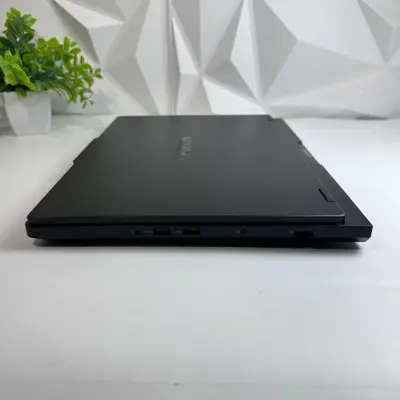 Lenovo Legion Pro 5 16ADR10 Laptop 16" OLED, Ryzen 7 8745HX, 32GB, 1TB, RTX 5060 - Thumbnail 4