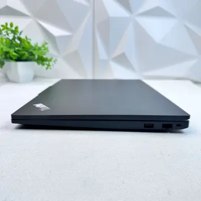 Lenovo ThinkPad E16 Gen 2 16" Laptop, Intel Ultra 7 155U, 40GB, 512GB *Pls READ* - Thumbnail 8