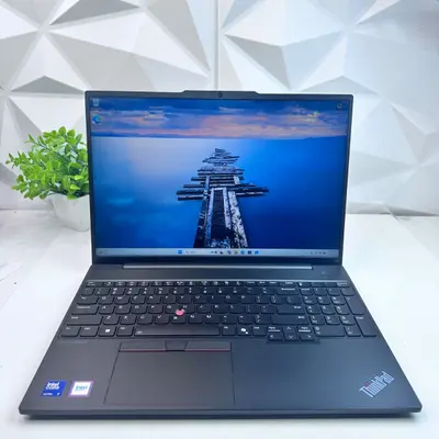 Lenovo ThinkPad E16 Gen 2 16" Laptop, Intel Ultra 7 155U, 40GB, 512GB *PLS READ* - Thumbnail 2