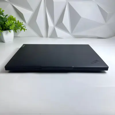 Lenovo ThinkPad T14 Gen 5 14" 2.2K, Core Ultra 5 135U, 32GB DDR5, 500GB SSD - Thumbnail 6