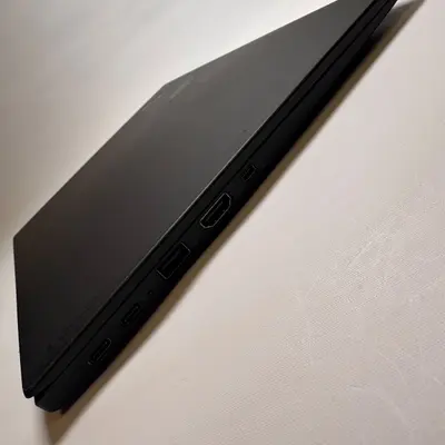 Lenovo ThinkPad X1 Carbon 5th Gen, 14" FHD, i7-7600U, 16GB, 256GB - Thumbnail 6
